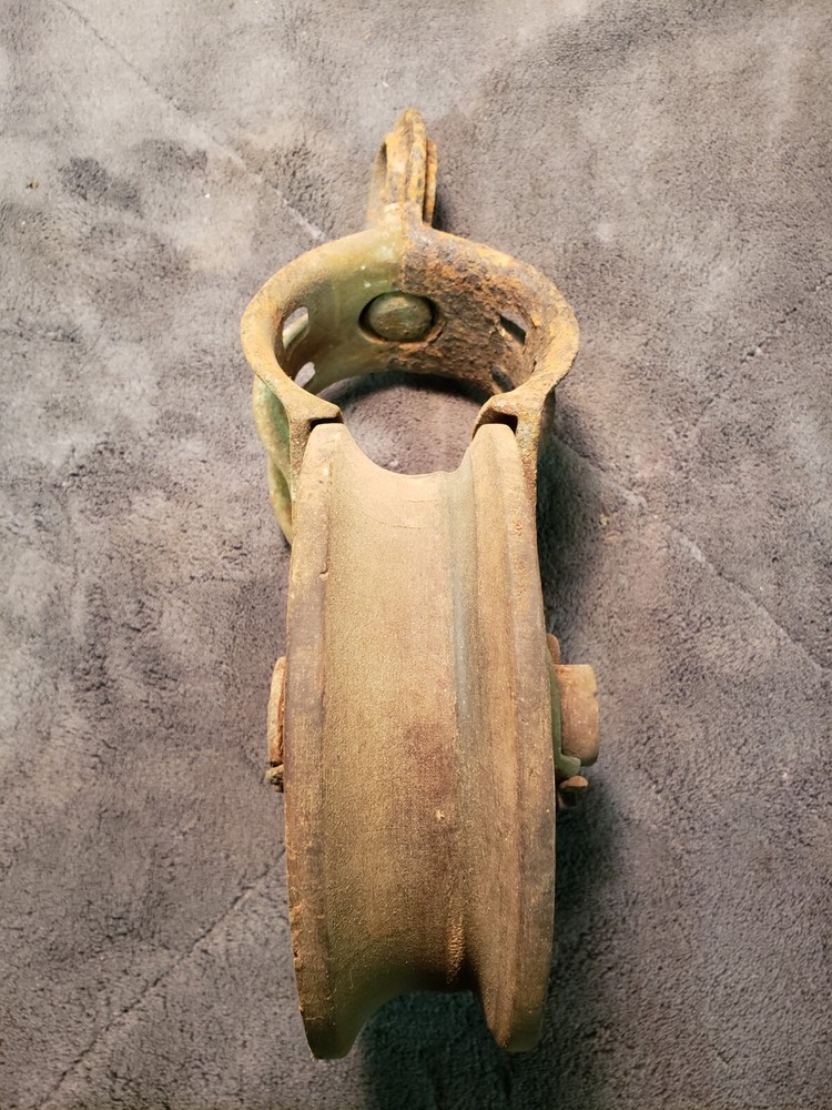 Vintage Barn Pulley
