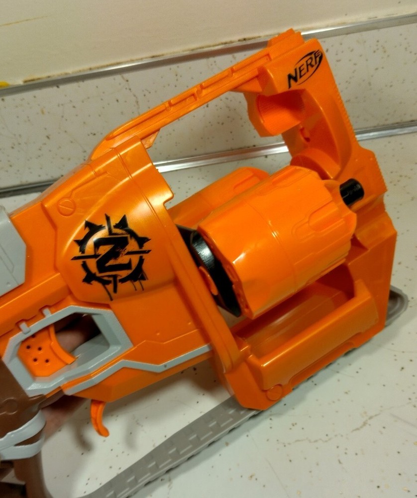 NERF Zombie Strike Flipfury Blaster
