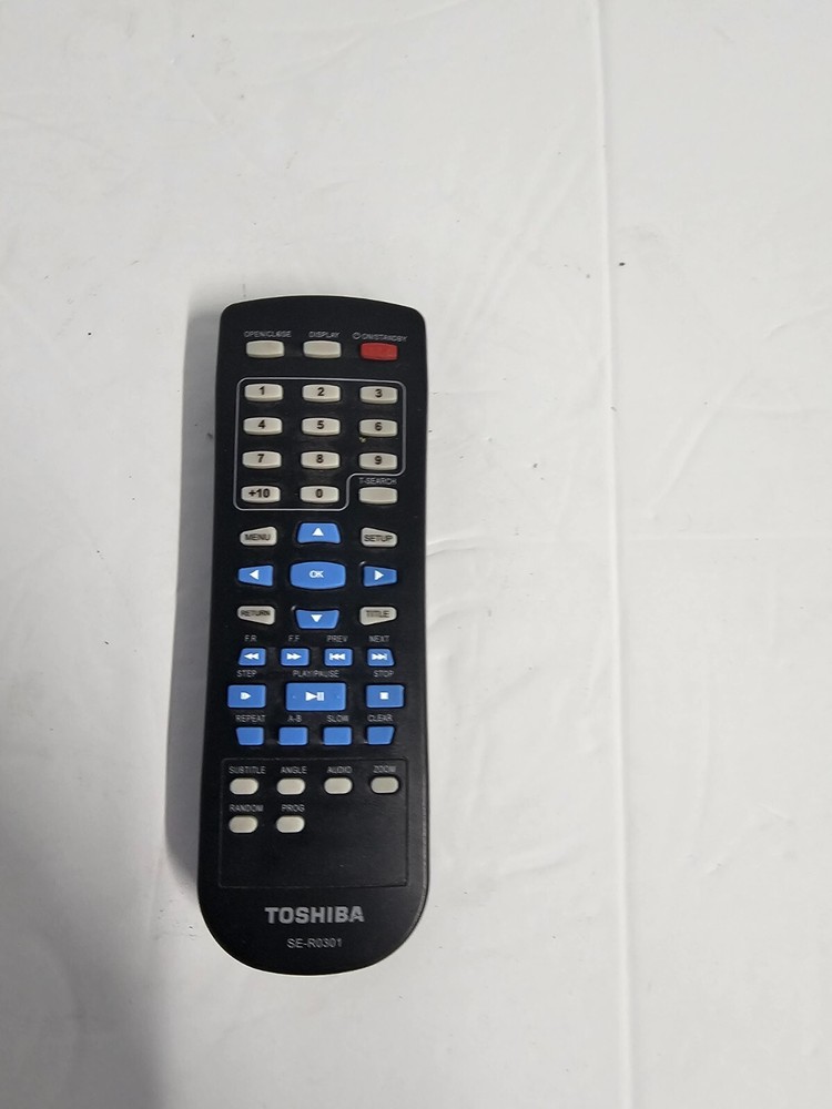 Toshiba SE-R0301 DVD Player/Portable Remote Control Controller