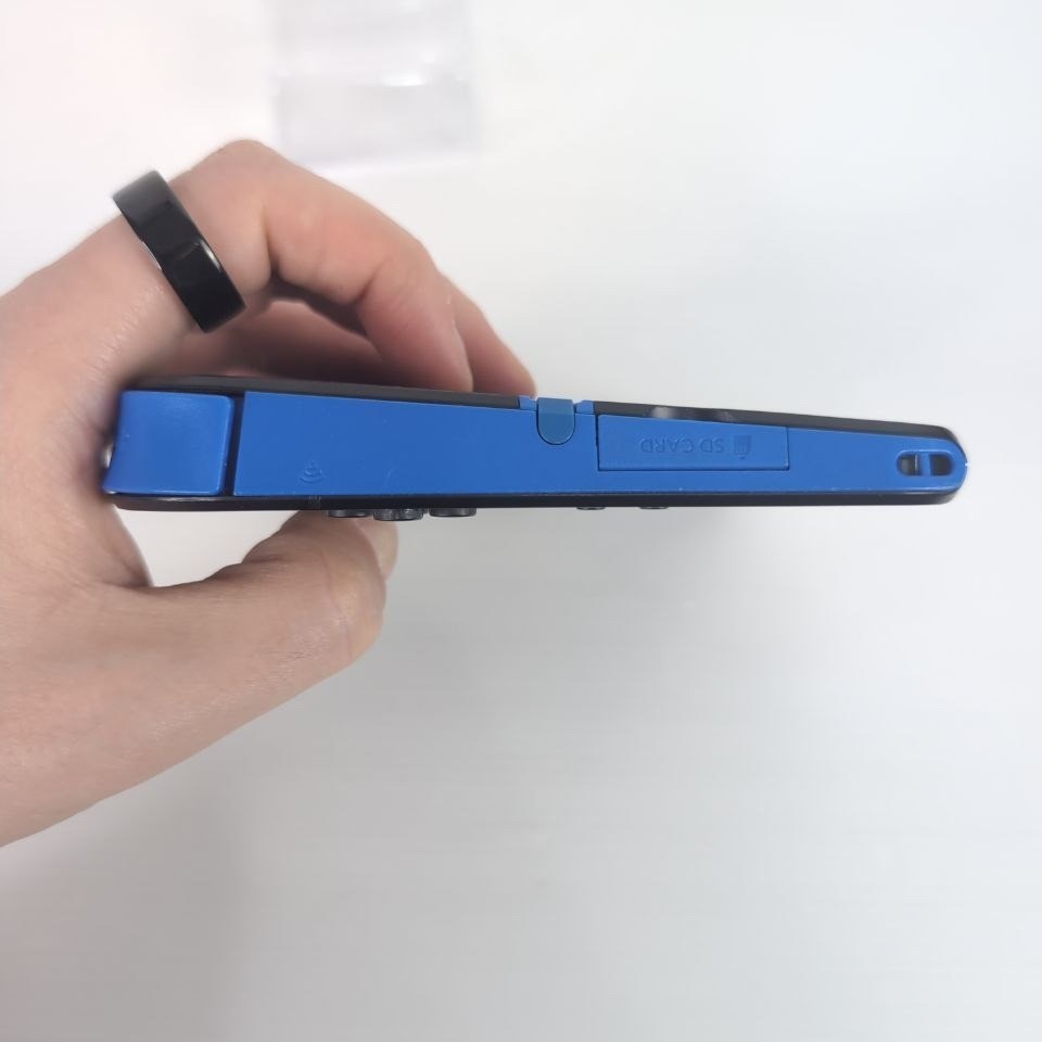 Nintendo 2DS Handheld Console + Original Charger - Working Head