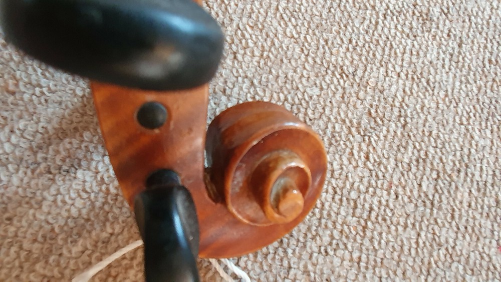 Nice old 4/4 Violin violon , 1 part back