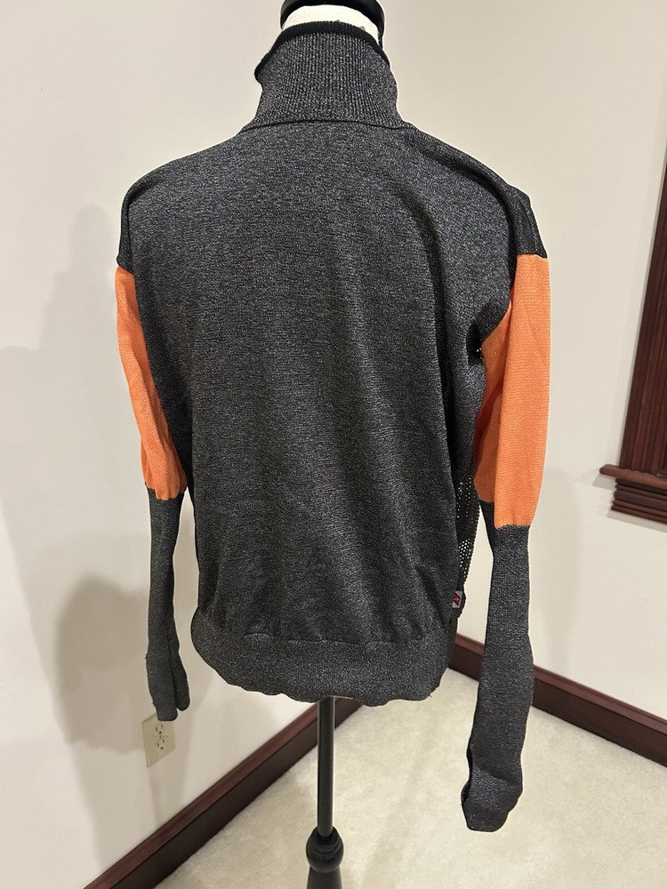 Tuff n lite Keel pullover with thumbholes size small