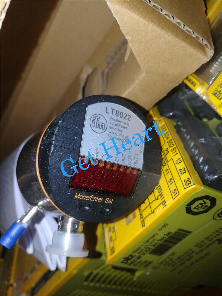 New IFM LT8022 liquid level sensor with temperature detection FedEx or DHL