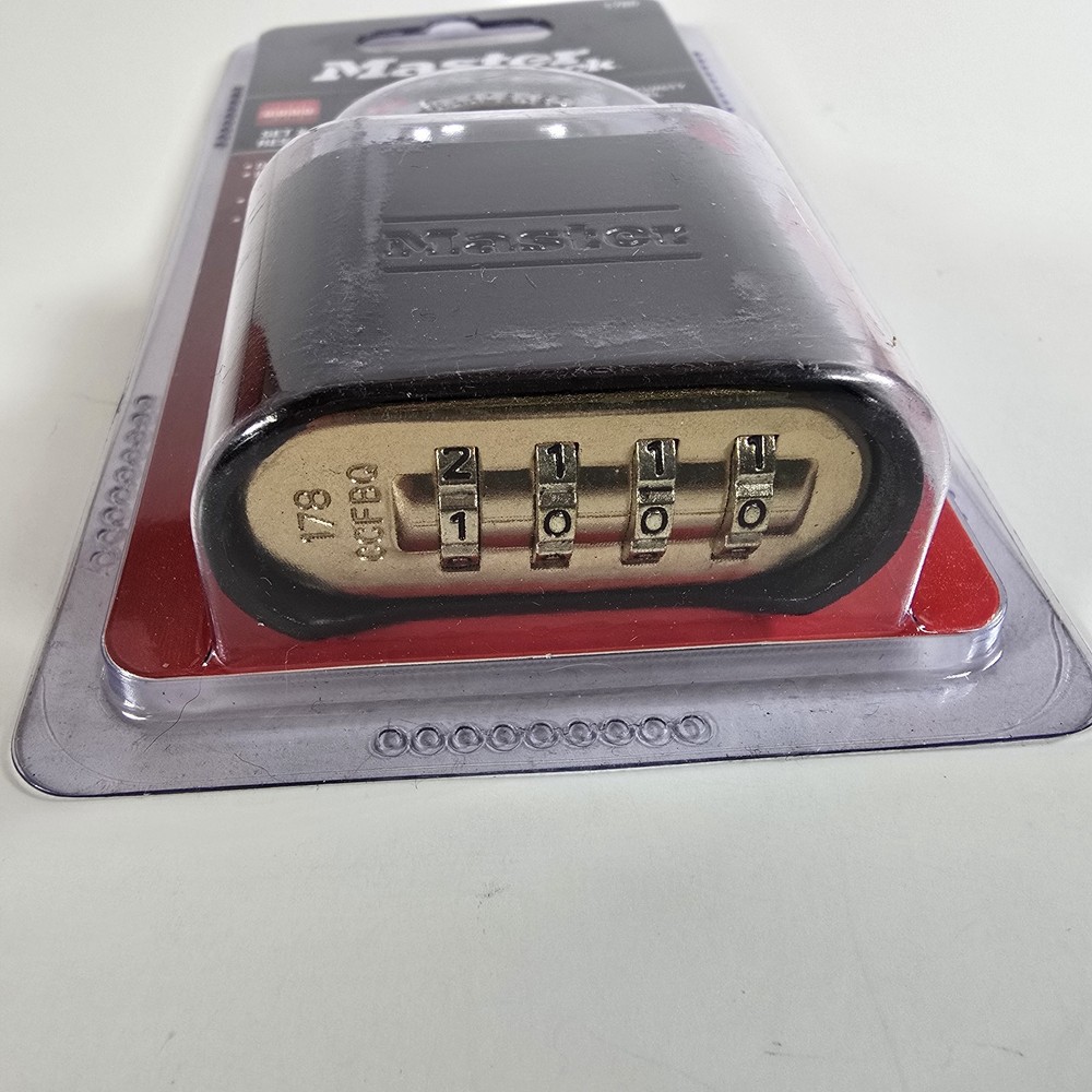 Master Locks 178D Combination Solid Body Padlock Set And Reset - Black