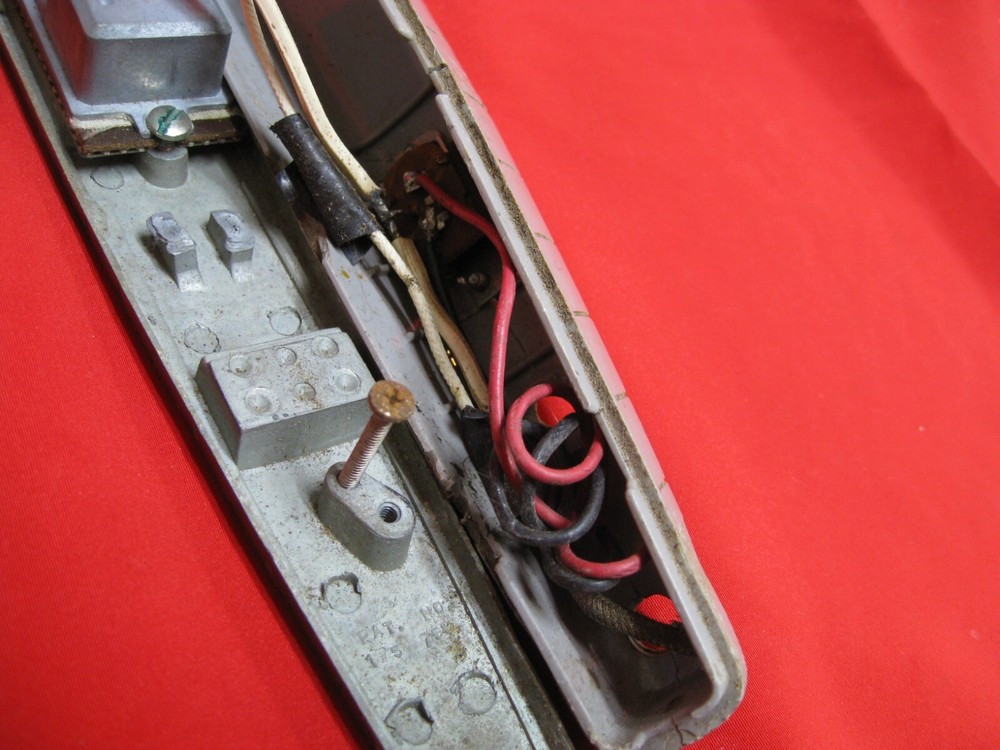 Elecro Voice 727 Microphone, Working Element With Broken Case