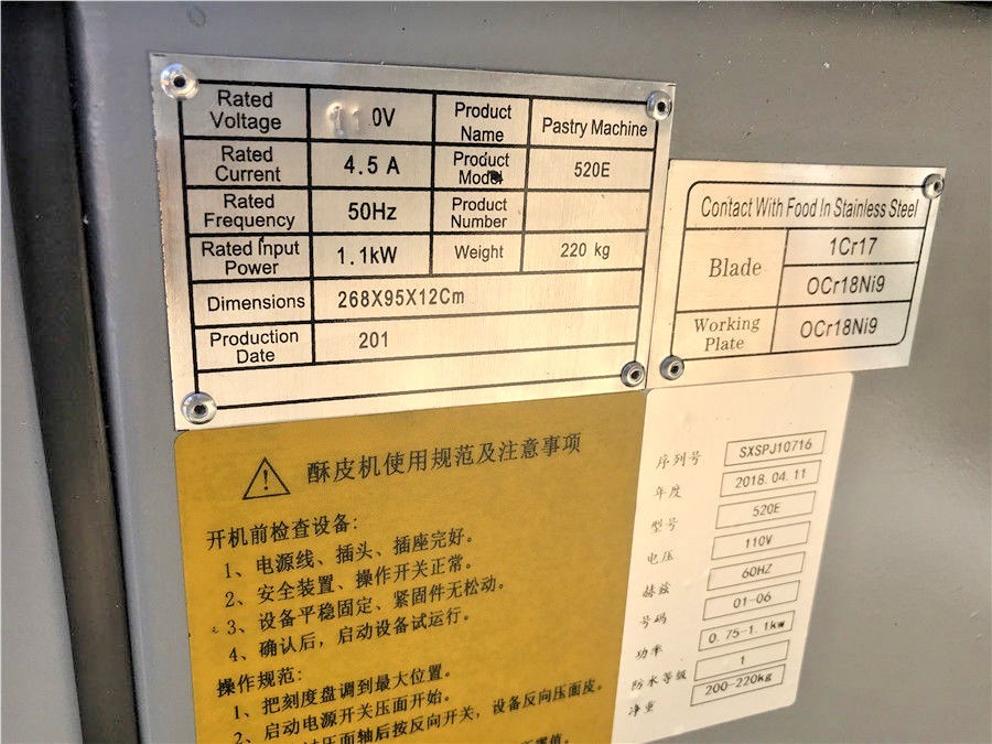 NEW Commercial Reversible Dough Sheeter Pastry Sheet Machine Model MO70