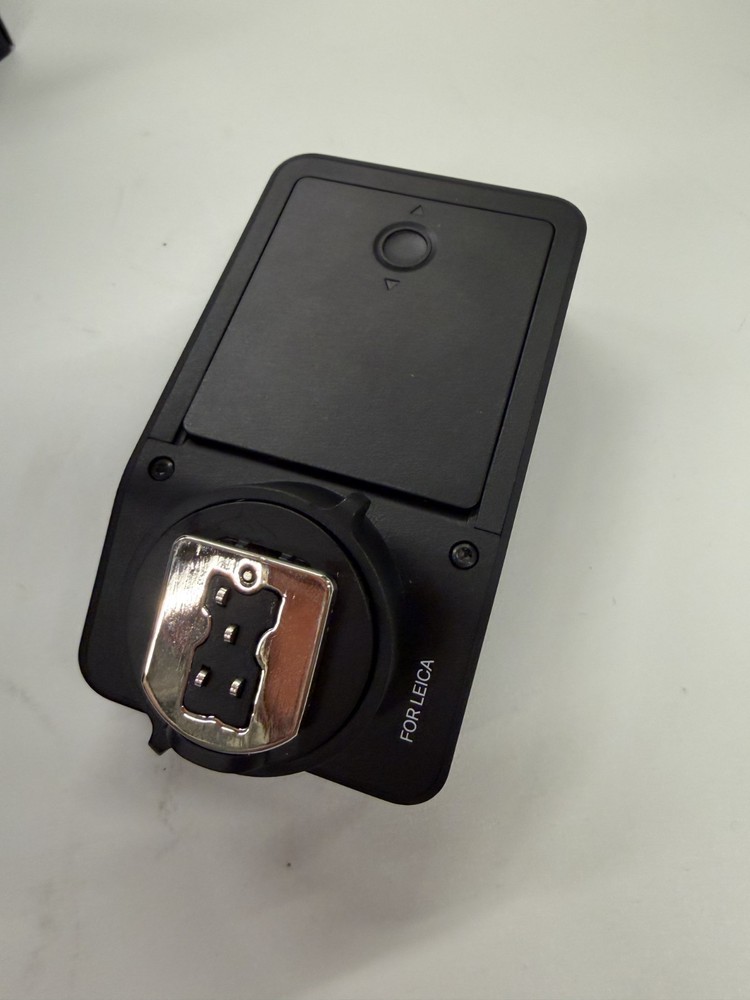 Profoto Connect Pro for Leica