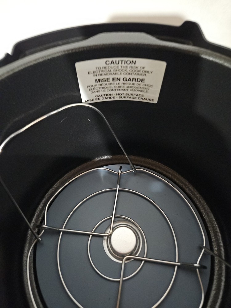 InstaPot Duo Nova 6 Qt Pressure Cooker Missing Pot insert