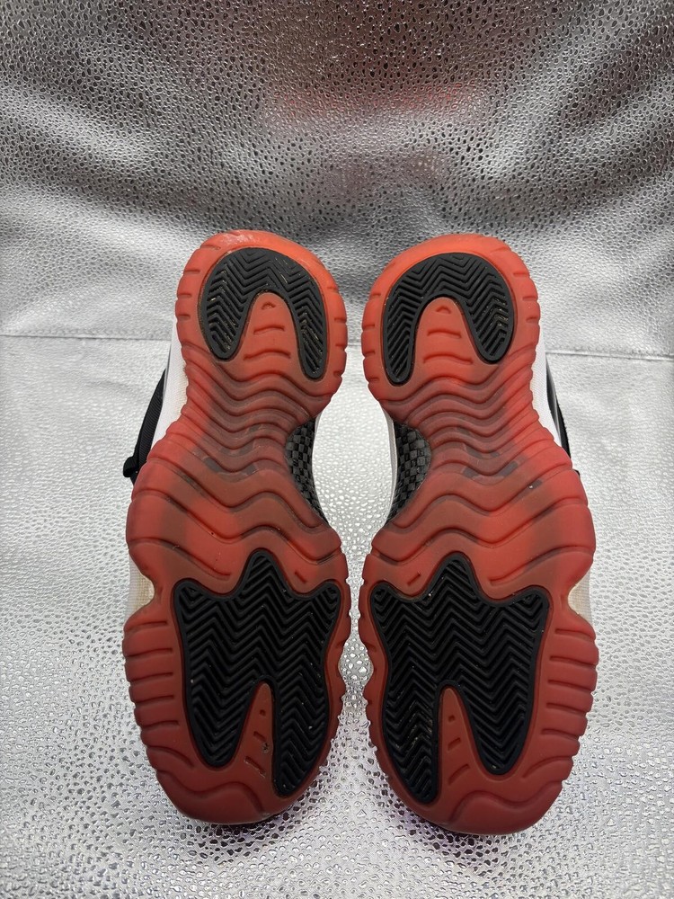 Air Jordan 11 low bred 2025 GS