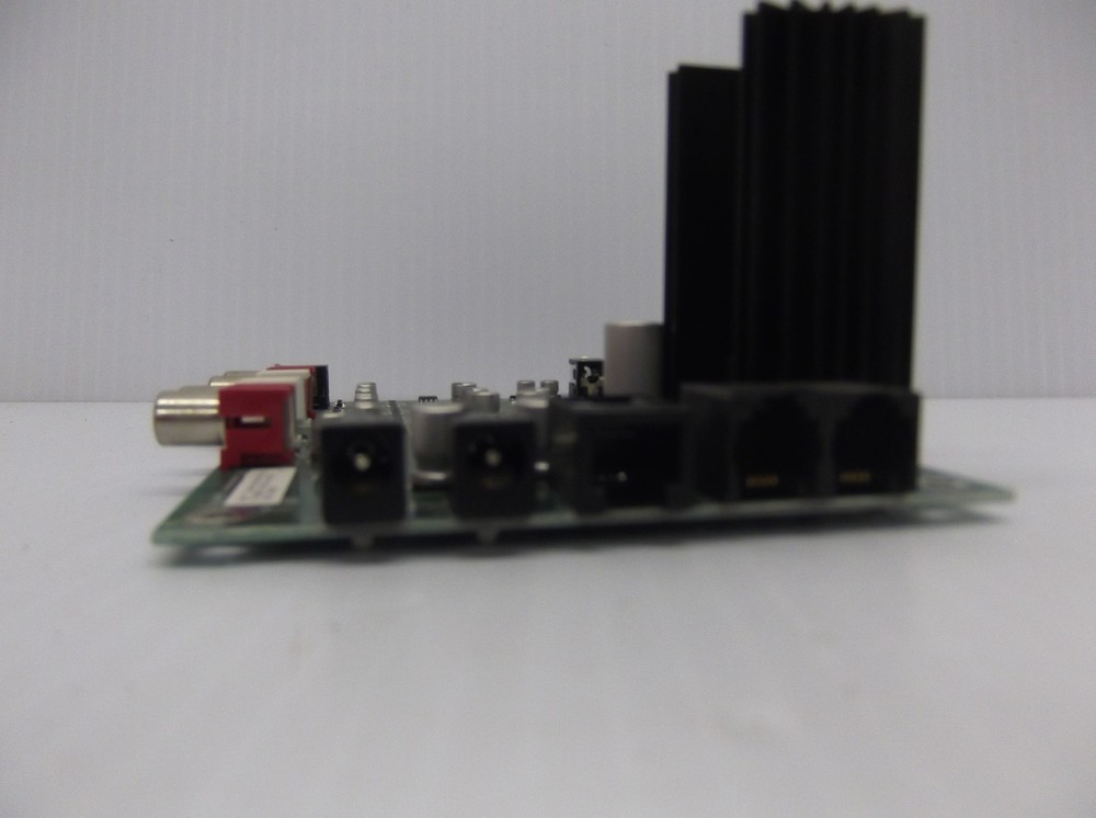 Audio & Power Distribution Circuit Board Smart Technologies Smartboard 2000i