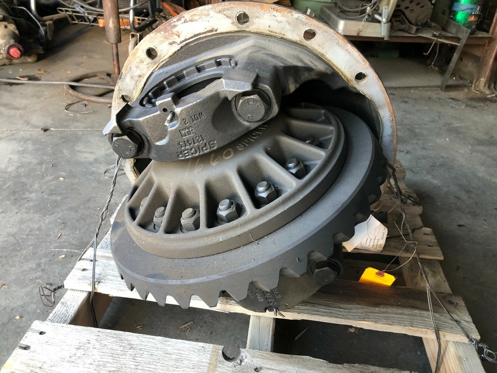 EATON 19060S-CENTER SECTION