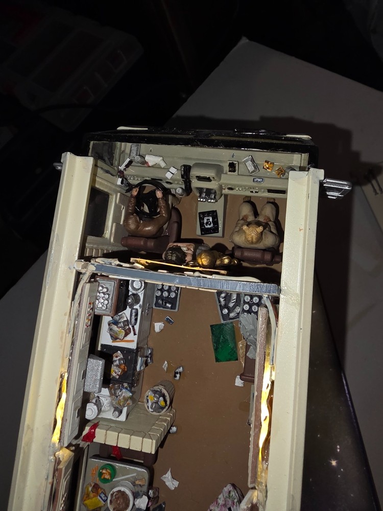 Spaceballs: The model - Eagle 5 Ship 1/32 scale UNIQUE