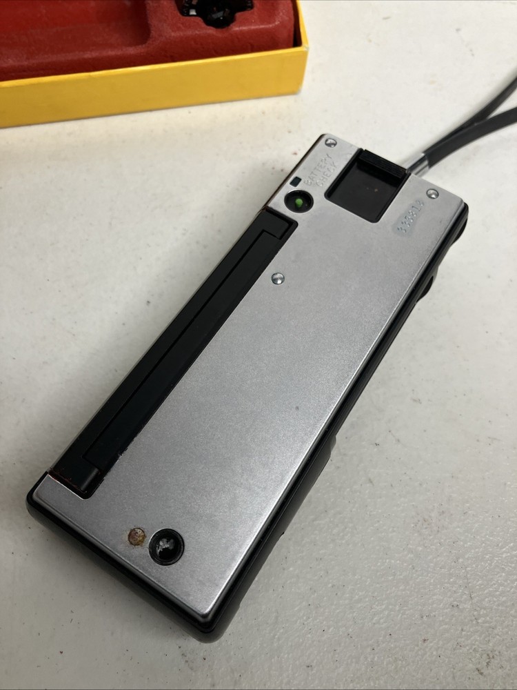 Kodak Pocket Instamatic 60 Camera In Box W/ Magicube