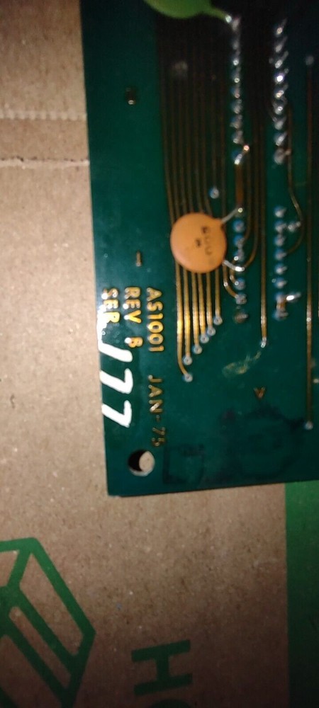 video pong arcade cocktail table main pcb #1