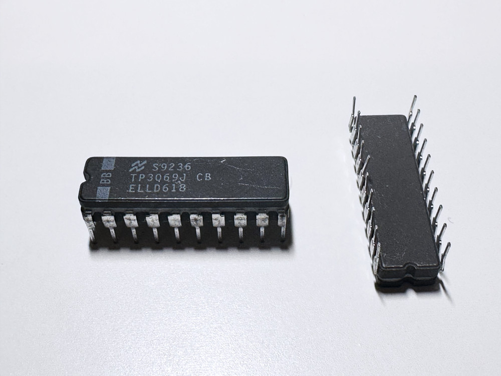 1X TP3069J NSC Enhanced Serial Interface CMOS CODEC Filter Combo A Law CDIP-20