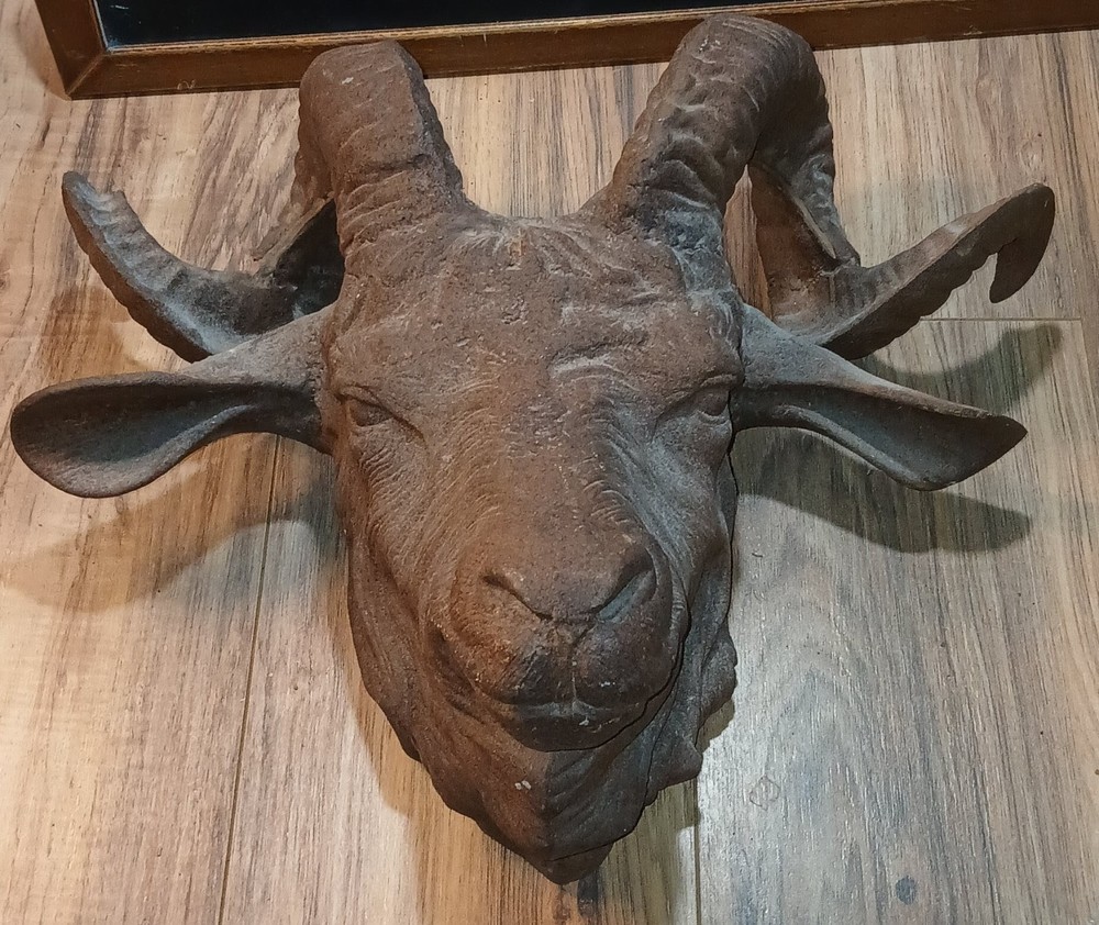 Large Antique Cast Iron Rams Head Can Mount On Wall HEAVY