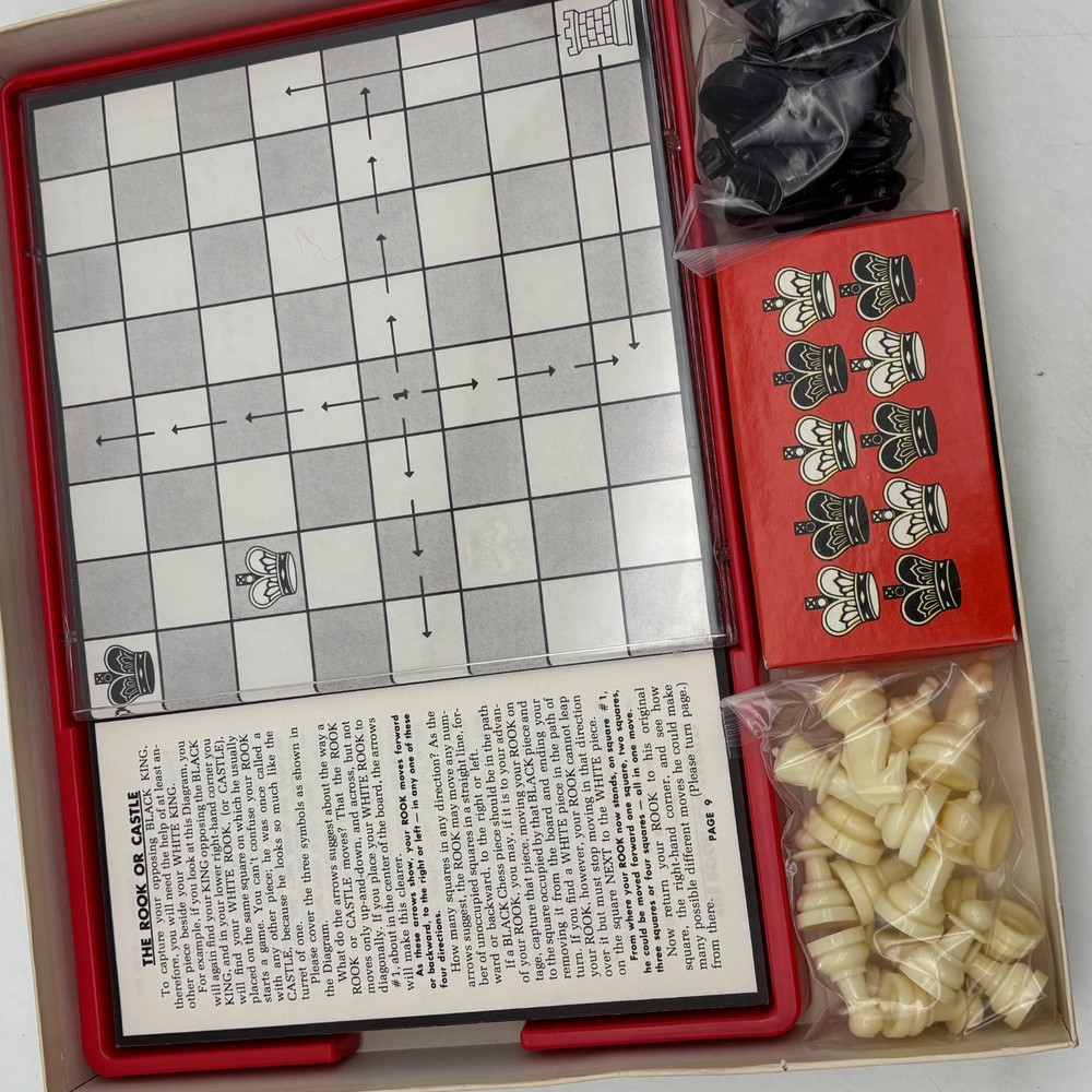 VINTAGE Introductory Chess COMPLETE Milton Bradley 1973 for Beginners Junior