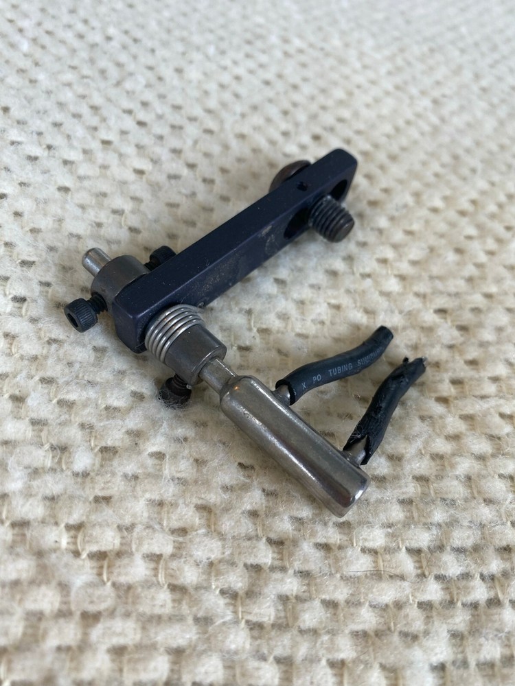 Archery Dual Prong Flipper Rest