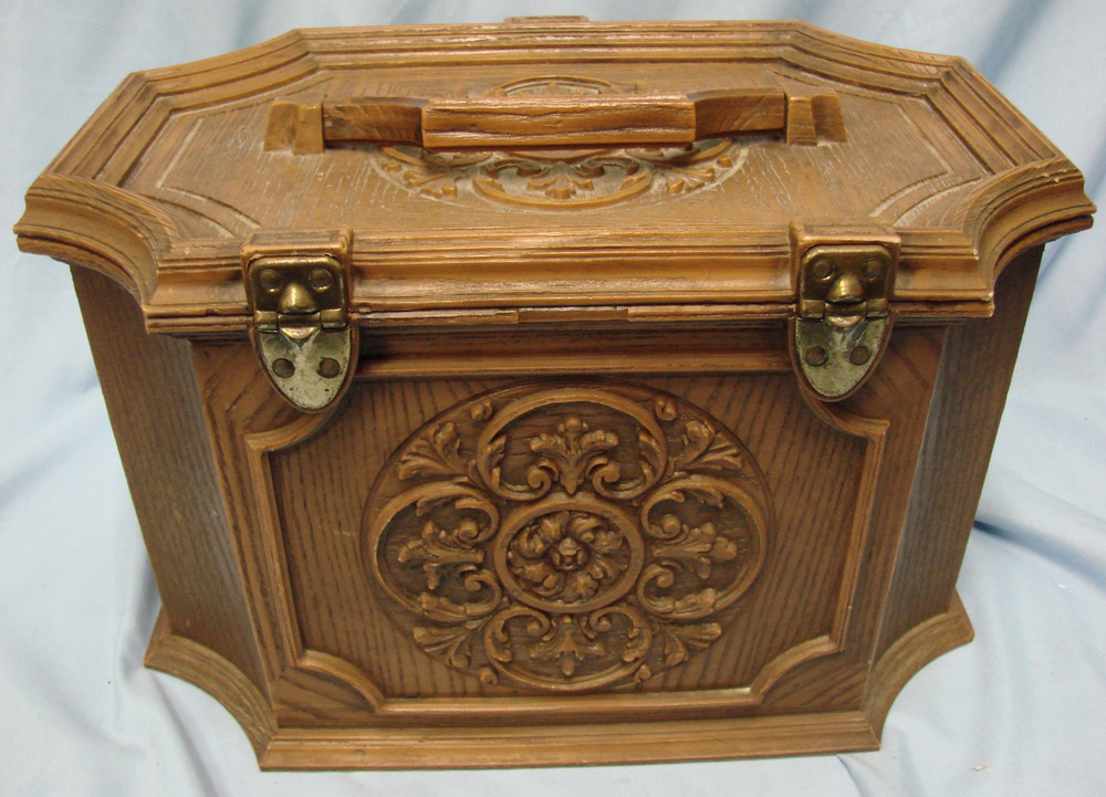 Vintage Max Klein Brown Plastic Sewing Box Top Handle & Removable Tray