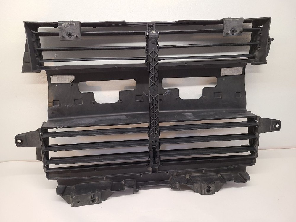 2016 2017 2018 2019 FORD EXPLORER Air Shutter