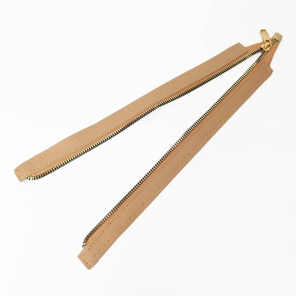 Leather Zipper Extra Large (30cm x 4.5cm) Beige
