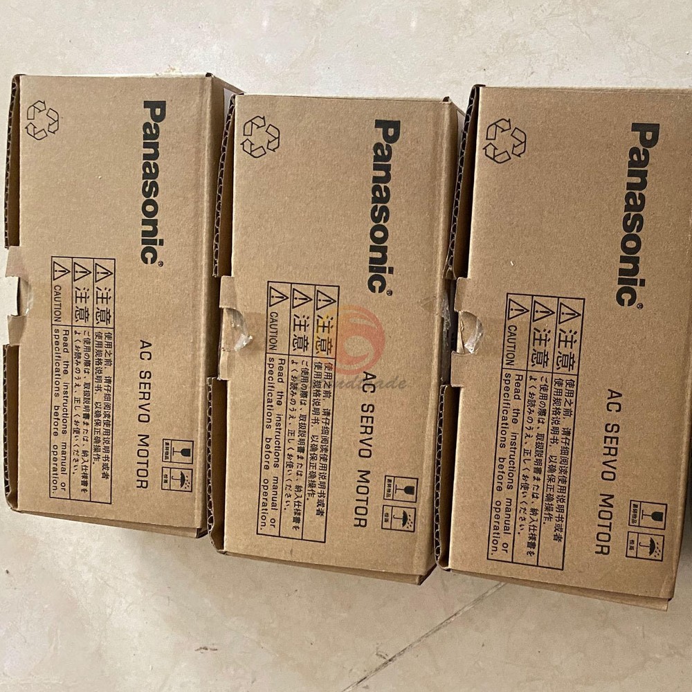ONE NEW Panasonic MSM022A1F SERVO MOTOR