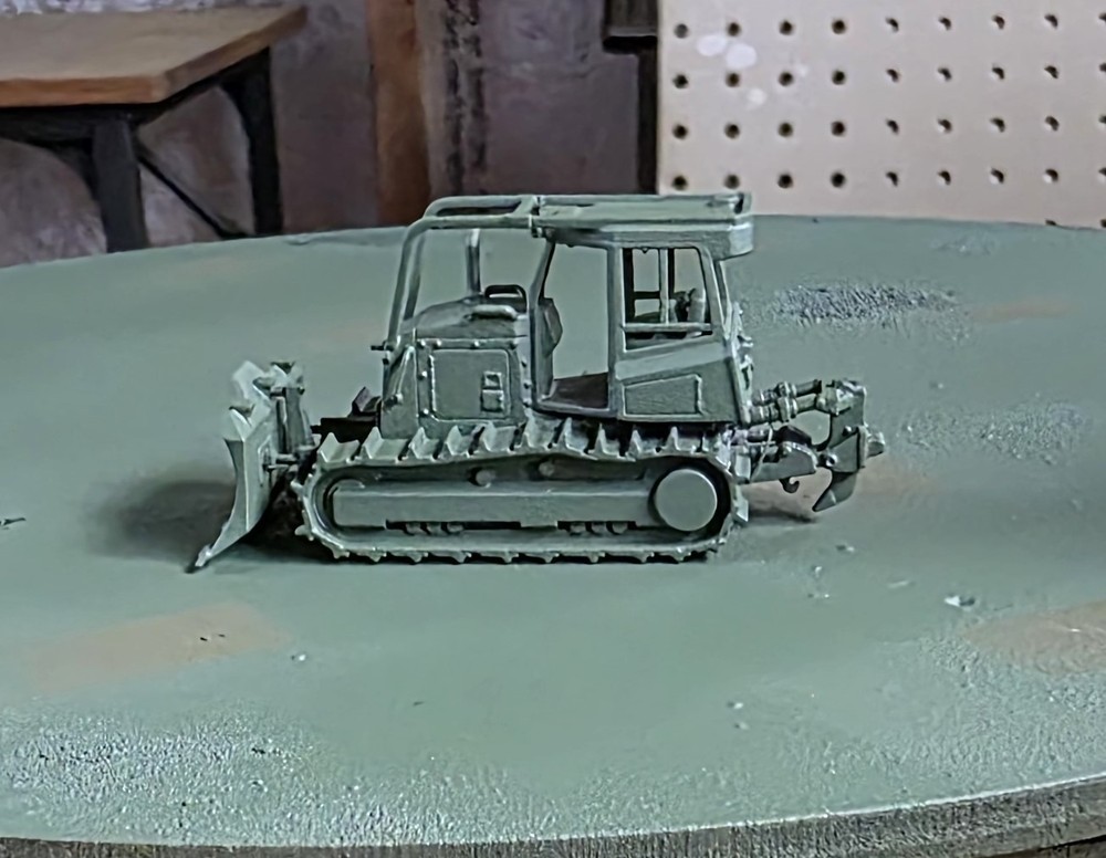One 1/87 scale Cat D6k bulldozer w/rollover protection system, olive drab!