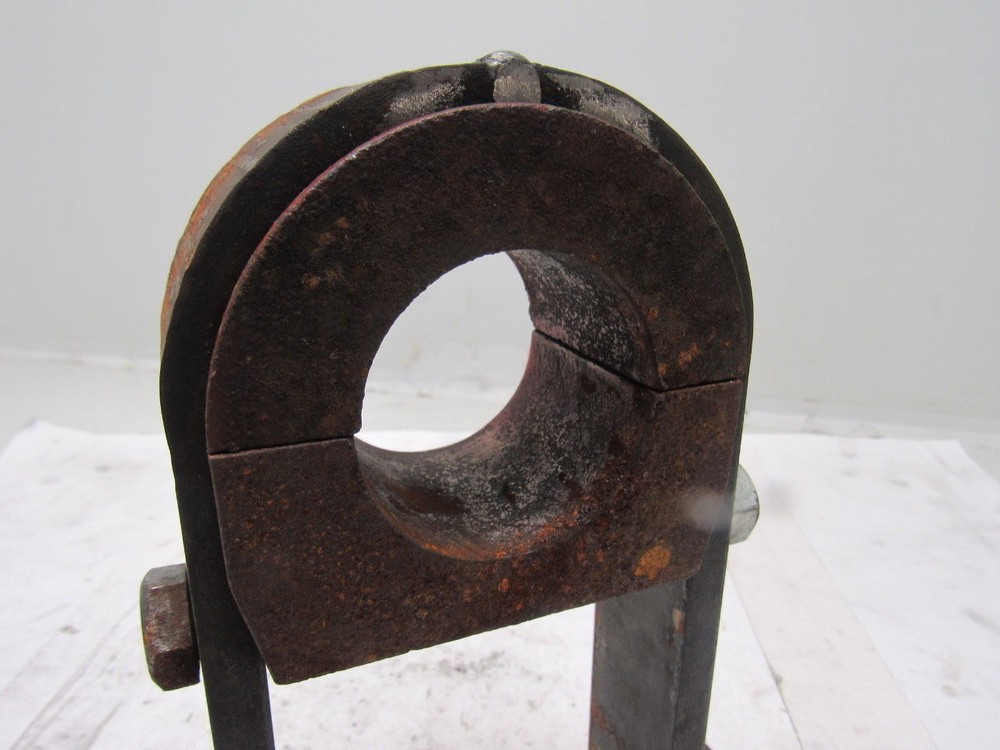 Martin 2" Screw Conveyor Support Bracket