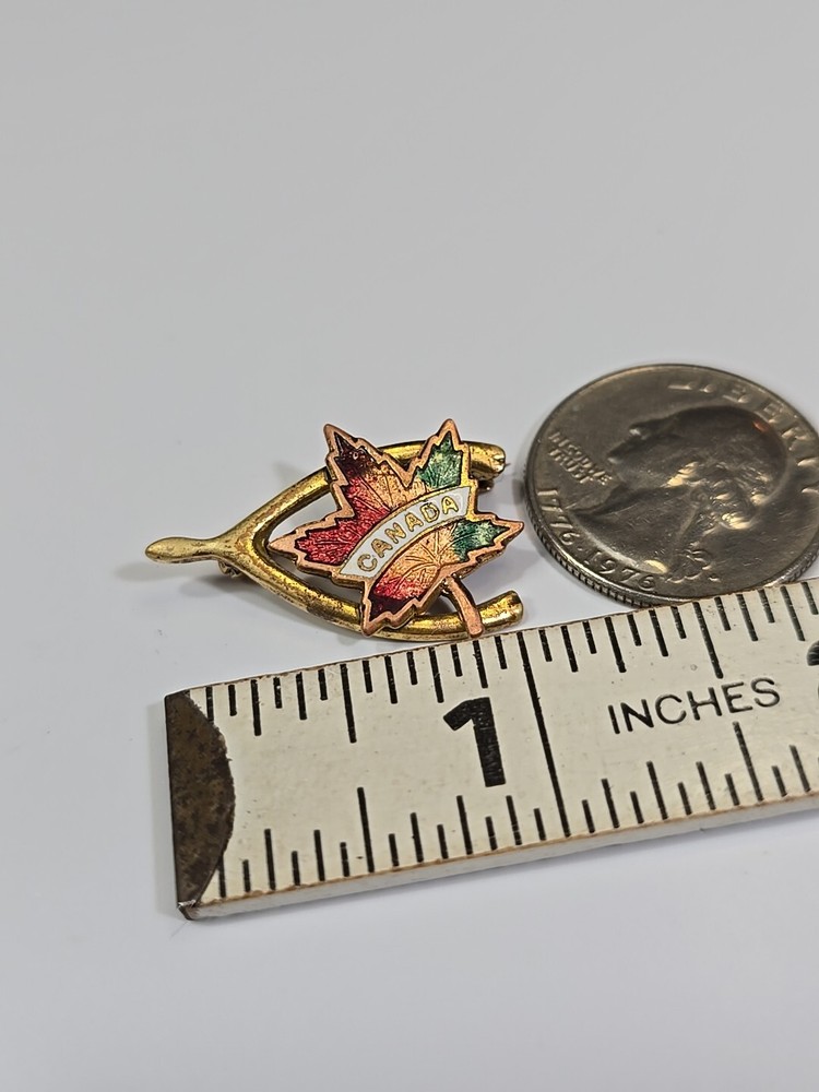 Canada Souvenir Lapel Pin Wishbone & Maple Leaf Vintage