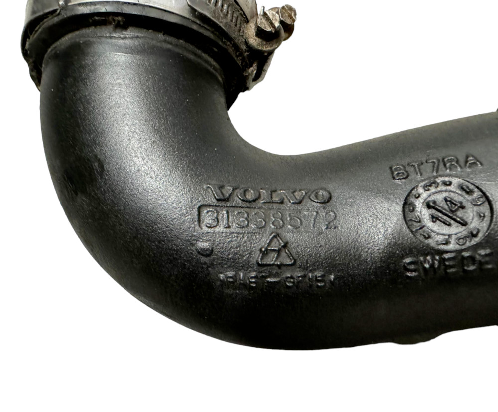 Volvo Intercooler Hose Pipe 31338572