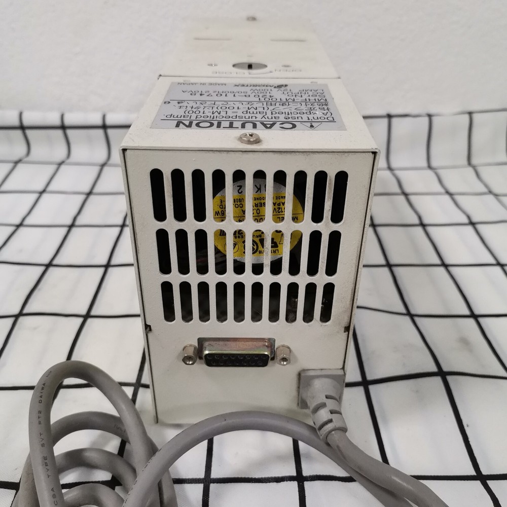 Moritex MHAA-100W / MHF-M1001 Halogen Light Source