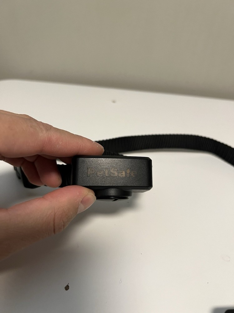 PetSafe Training System ST-70 Basic Remote Trainer For Dogs! Collar Remote Etc!