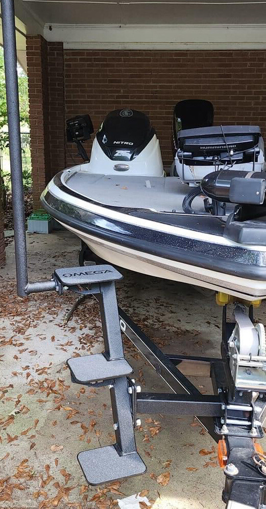 Winch mount triple step boat trailer steps