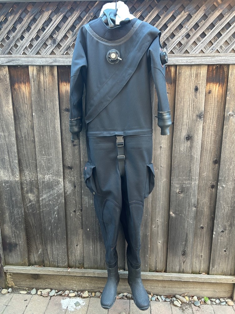 Pinnacle Scuba Diving Drysuit