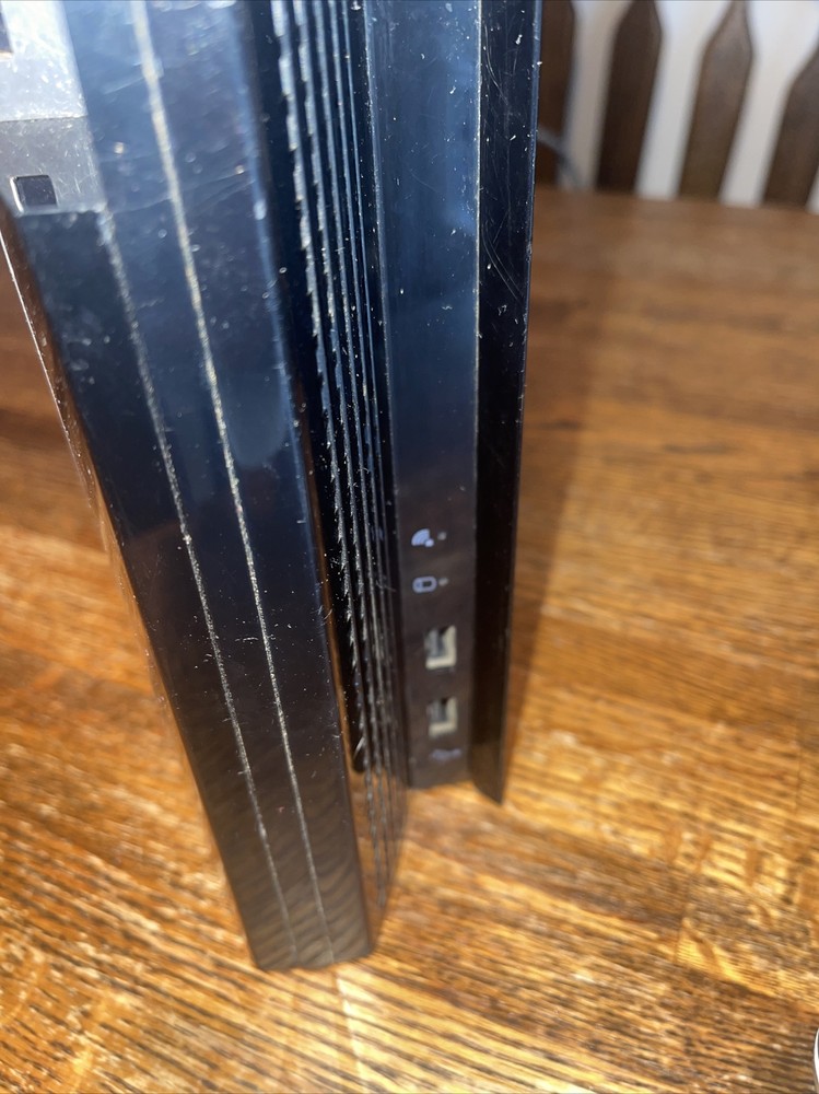 Sony Playstation 3 Colsole and one Controller