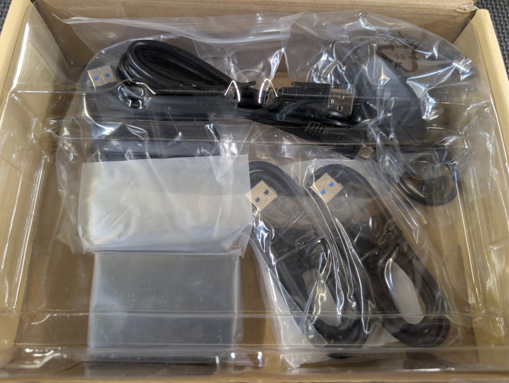 4 Output HDMI Audio Video Processor TV Matrix Controller Splitter 4x2