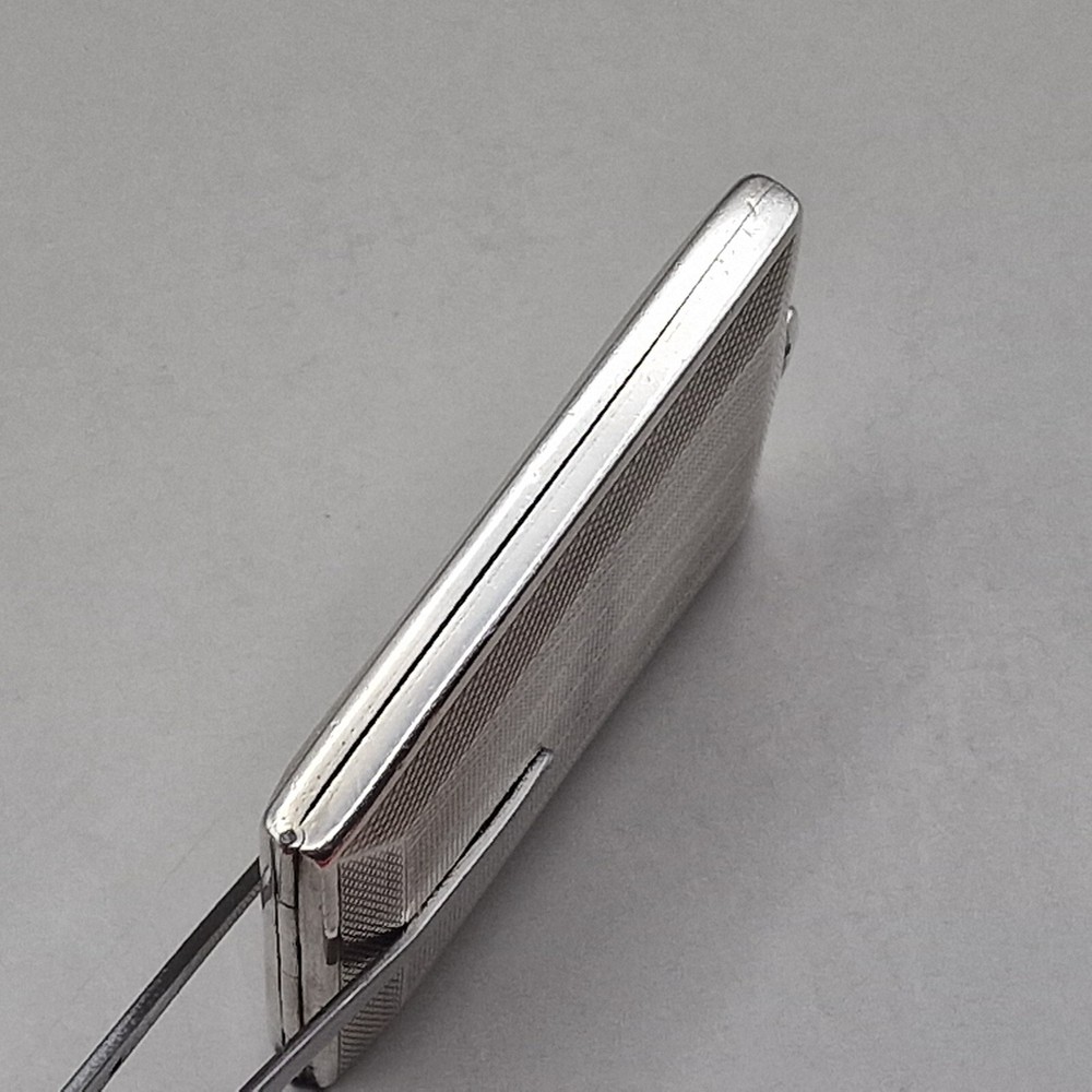 Sterling Silver Engine Turned Matchbook Case by William Neale 1925
