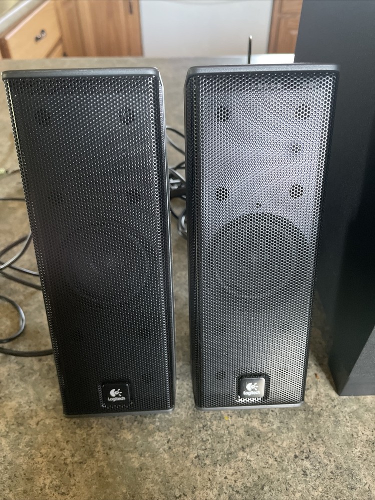 Logitech X -240 Computer 4 Piece Speaker System with Subwoofer Tested