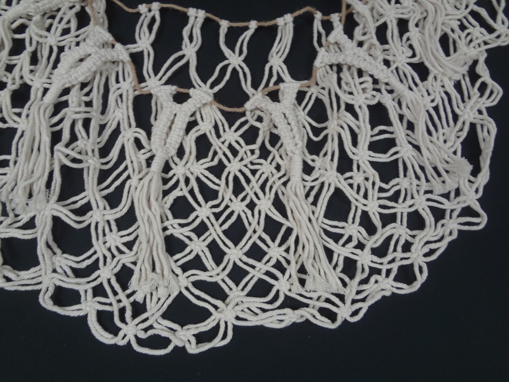 MACRAME MID SIZED HANGING HAMMOCK FOR PLANTS AND SMALL ITEMS