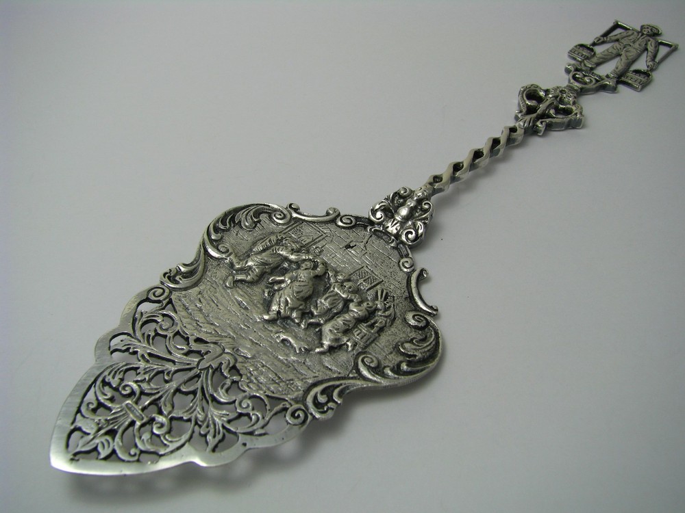 DUTCH SILVER PIE SERVER PASTRY CAKE SERVER STRAINER Holland Netherlands ca1900s