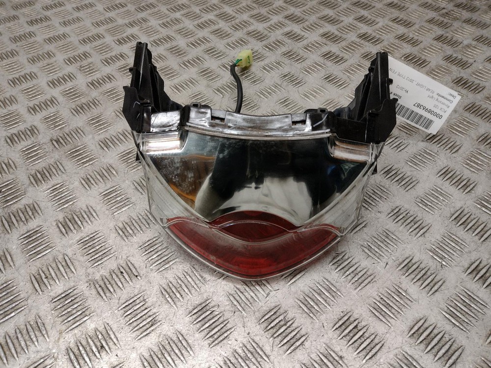 2012 HONDA PCX 125 REAR LIGHT