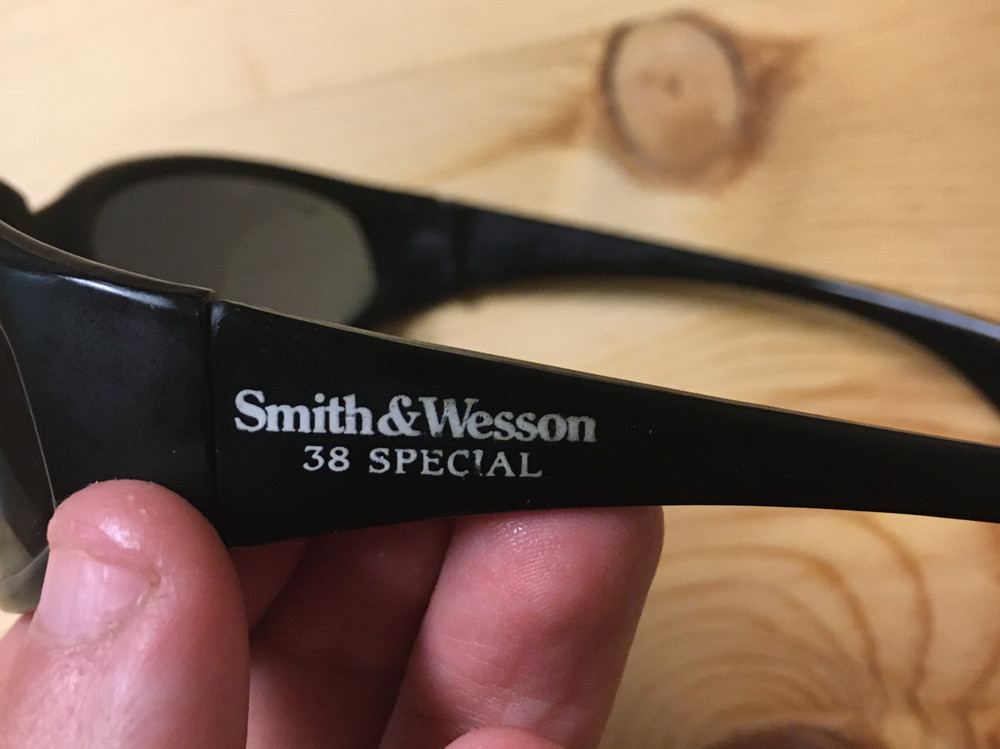 Sunglasses Smith & Wesson 38 Specal Color Black Size Medium