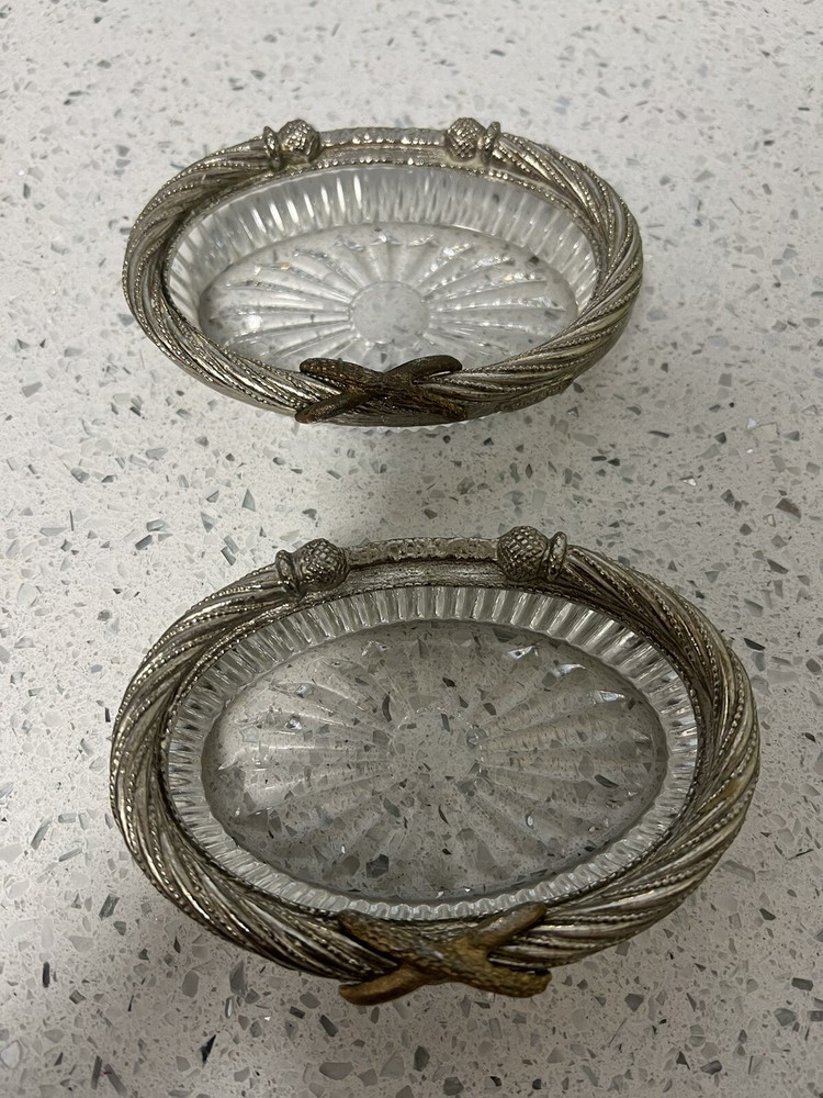 2 Regency Hollywood Stylebuilt Soap Dishes