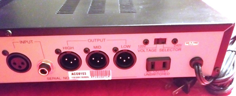 RARE - AUDIO 2000'S ACO8103 PROFESSIONAL EQUALIZER