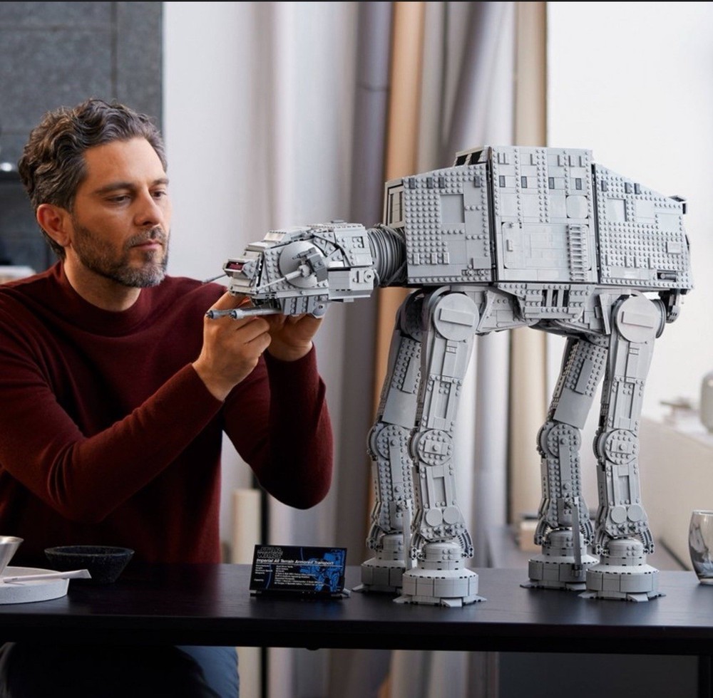 LEGO Star Wars: AT-AT (75313)(REPLICA)