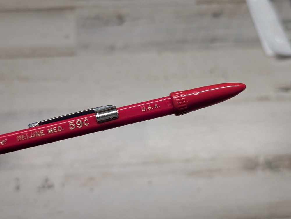DATAMATE Executive Ballpoint Pen Red Deluxe Medium U.S.A. *DOES NOT WRITE*