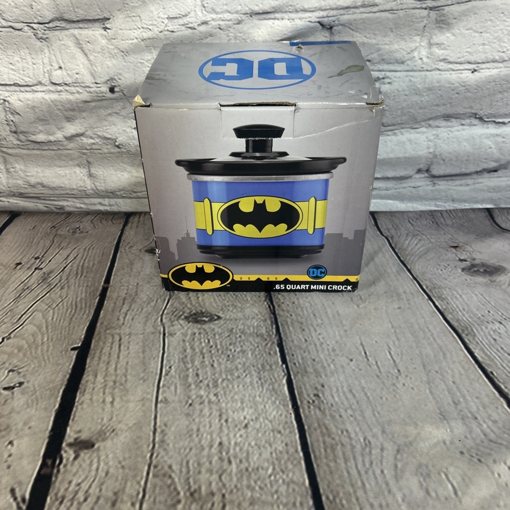 DC Batman Mini Crock Pot Blue/Yellow .65 Quart New