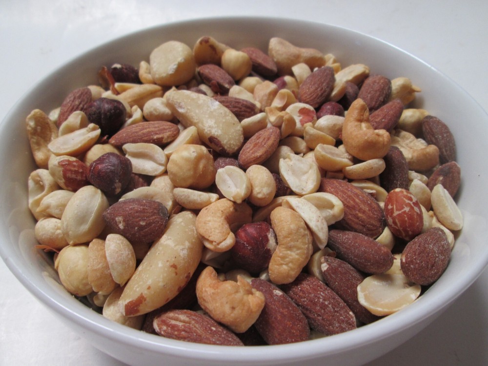 Deluxe Mixed Nuts- Roasted & Salted (No Peanuts), 5 lbs/bag-greenbulk