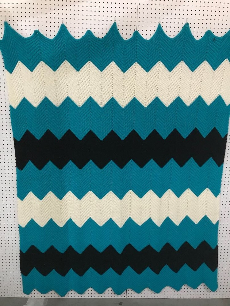 Large Afghan Chevron Pattern Crocheted
