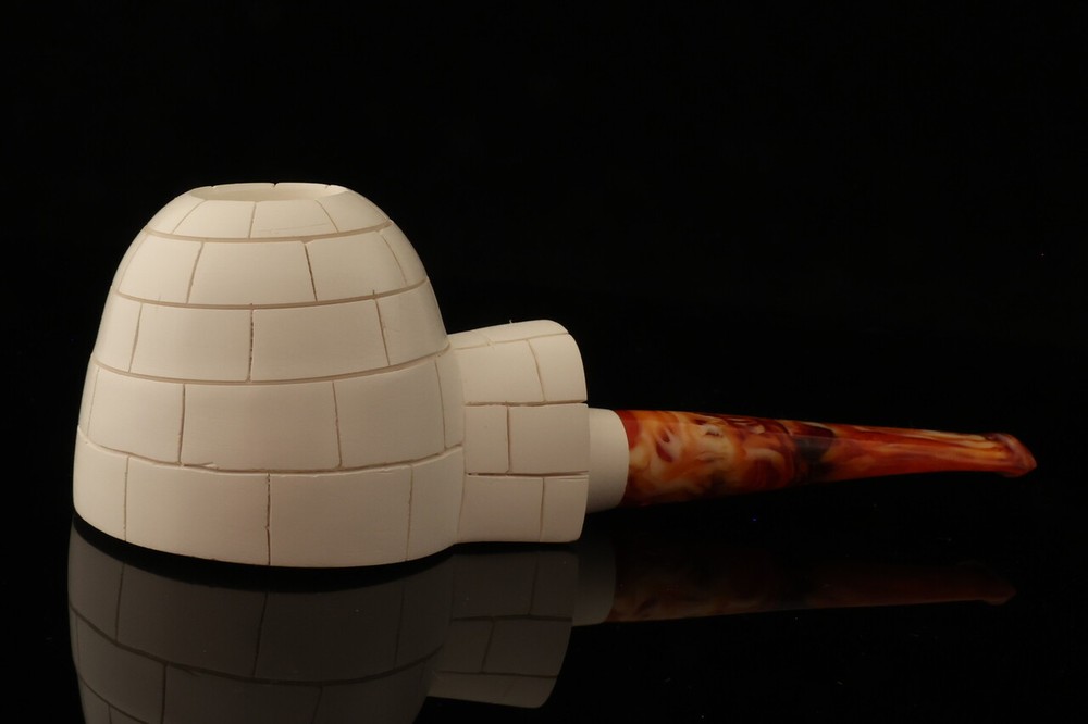 Igloo Block Meerschaum Pipe with custom case 13788